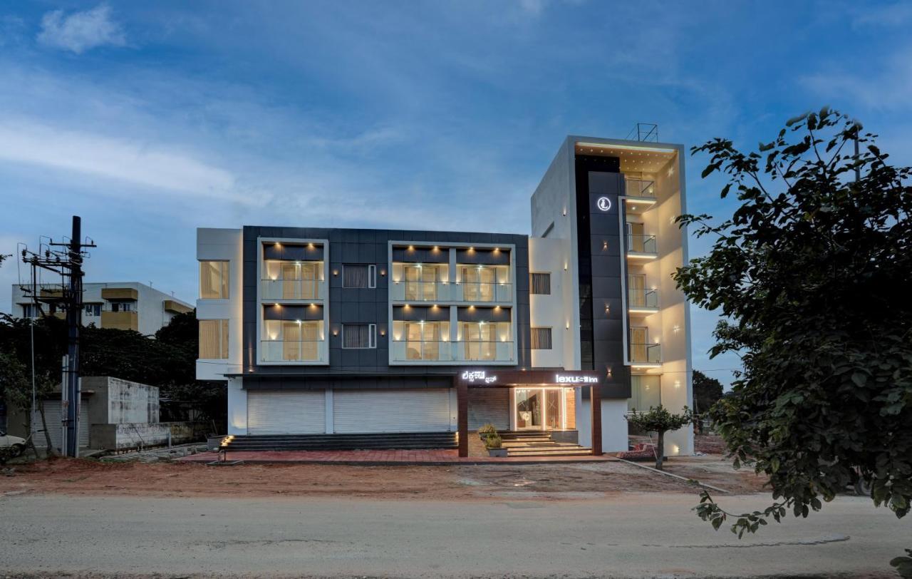 Lexus Inn Májszúr Kültér fotó